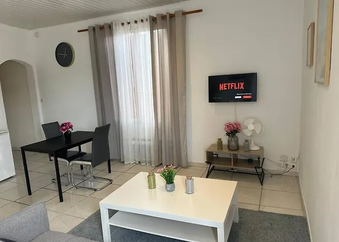 Le Logis Du Chene Marmande